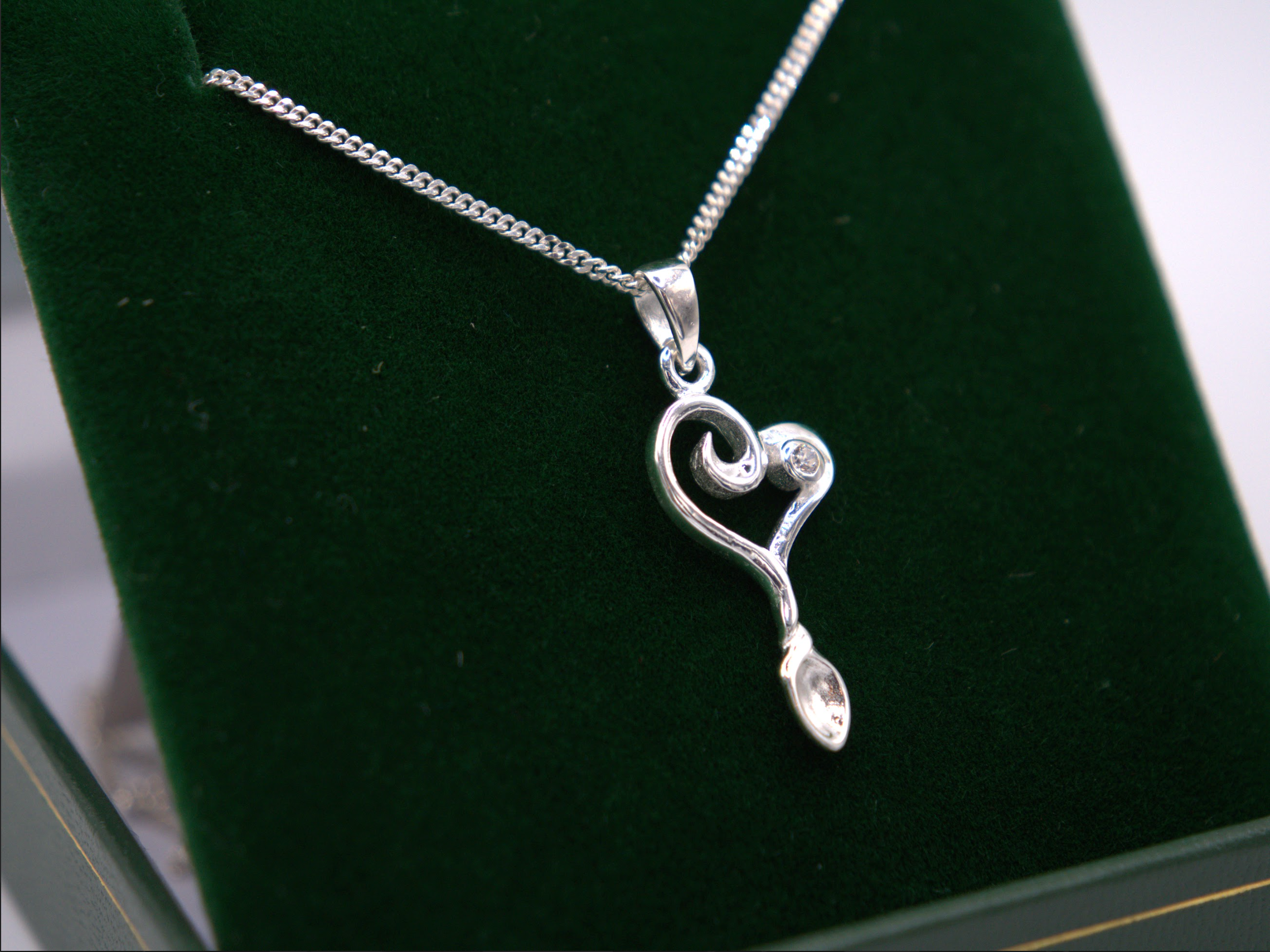 Celtic Heart Swirl Lovespoon with Diamante