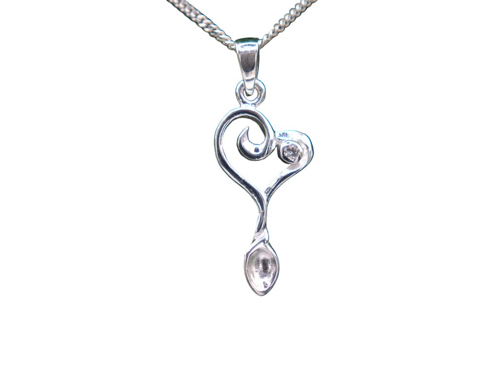Celtic Heart Swirl Lovespoon with Diamante