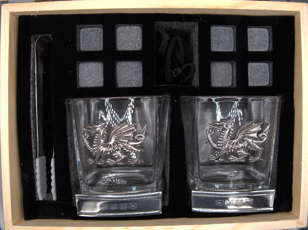 A.E. Williams Welsh Dragon Whisky Glass Set